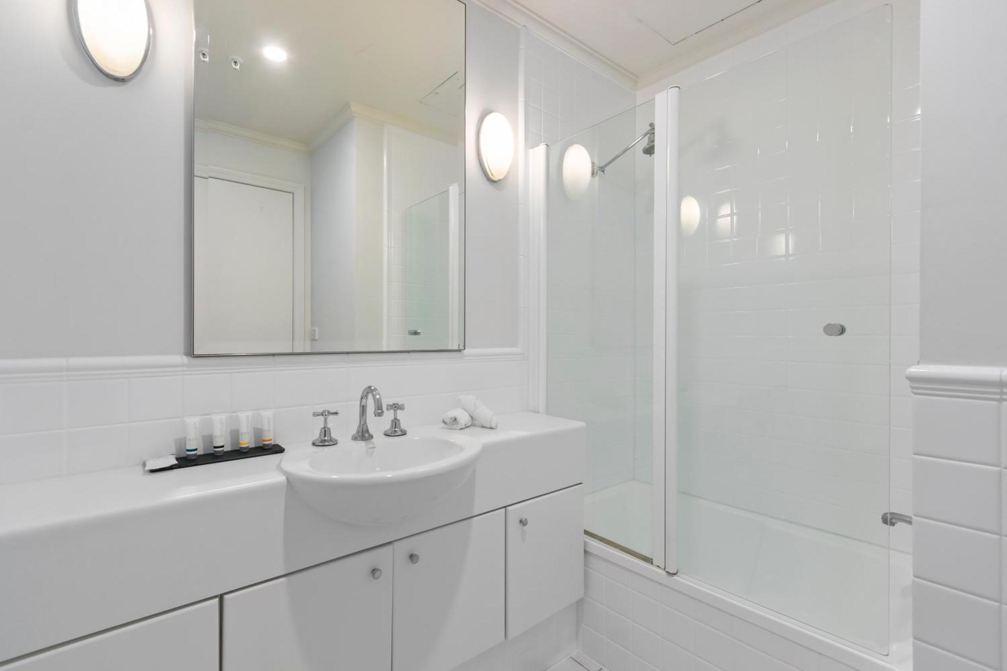 Comfort Hotel Melbourne Central Экстерьер фото
