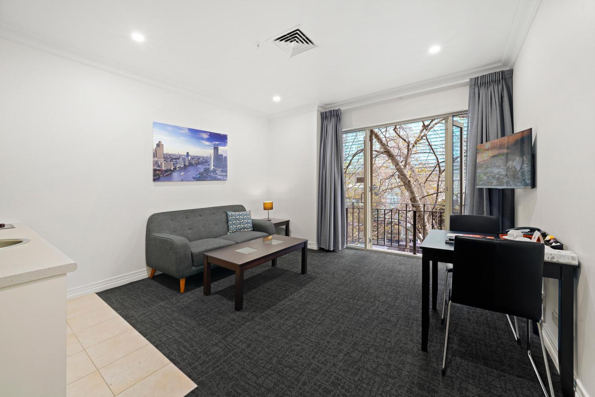 Comfort Hotel Melbourne Central Экстерьер фото